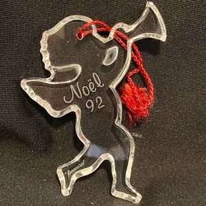 NOEL 1992 BACCARAT ANNUAL Crystal Christmas Ornament